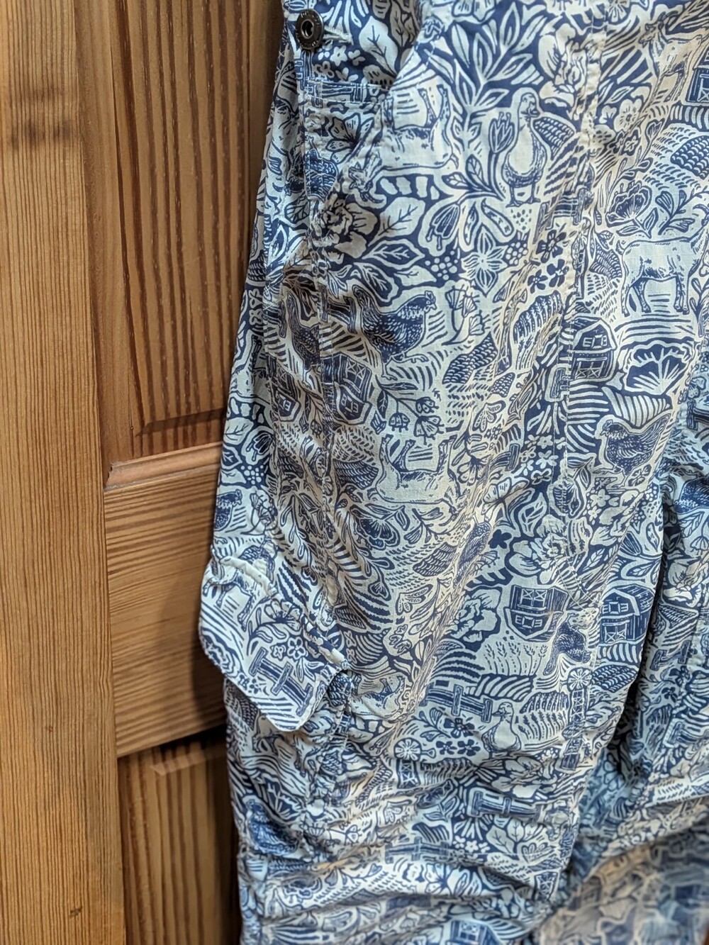 Duluth Trading Co Women's XL Heirloom Gardening Bib Overalls Blue/White Farm - Picture 14 of 16